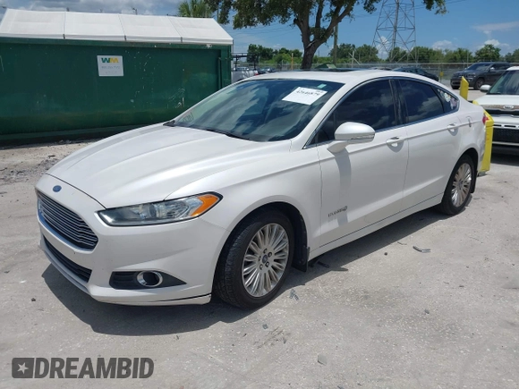 2013 Ford Fusion SE Hybrid с VIN 3FA6P0LU8DR161132, выставлен на аукционе IAAI как лот 42646879 с пробегом 178 516 миль миль и . История ставок и продаж доступна на DreamBid. Изображение 2.