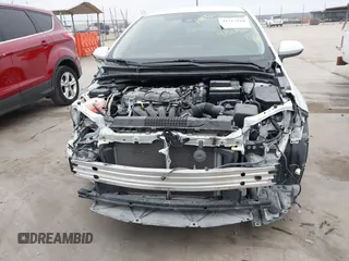 2020 Toyota Corolla LE with VIN JTDEPRAE7LJ073655, listed as a IAAI auction lot 41517910 with 83,251 mi miles. Bid and sale history available at carsss.com. Image 6.