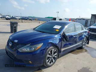 2017 Nissan Altima SV with VIN 1N4AL3AP9HC153145, listed as a IAAI auction lot 42085963 with 157,981 mi miles and . Bid and sale history available at carsss.com. Image 21.