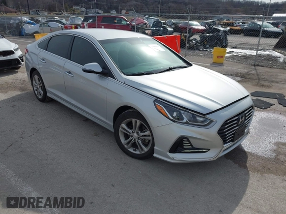 2018 Hyundai Sonata Limited with VIN 5NPE34AF8JH611390, listed as a IAAI auction lot 41550336 with 30,357 mi miles. Bid and sale history available at carsss.com. Image 1.