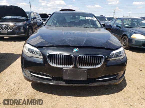 2013 BMW 5 Series 528i xDrive z VIN WBAXH5C51DDW13929, wystawiony jako Copart lot #55298965 z przebiegiem 113 810 mil mil oraz Szkoda całkowita • Salvage title. Historia ofert i sprzedaży dostępna na DreamBid. Obrazek 5.