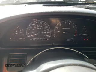 1993 Nissan 240SX SE Limited Edition z VIN JN3MS37A9PW202901, wystawiony jako Copart lot #46498595 z przebiegiem 144 979 mil mil oraz Szkody całkowita. Historia ofert i sprzedaży dostępna na DreamBid. Obrazek 9.