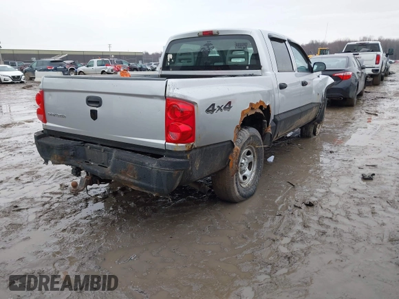 2006 Dodge Dakota ST with VIN 1D7HW28K76S507001, listed as a IAAI auction lot 41618353 with 127,825 mi miles and . Bid and sale history available at DreamBid. Image 4.