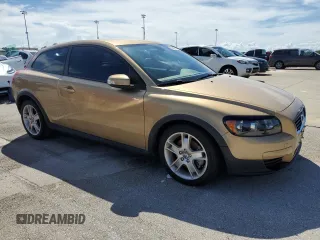 2008 Volvo C30 Version 1.0 z VIN YV1MK672382080958, wystawiony jako Copart lot #73855914 z przebiegiem 49 570 mil mil oraz Nie do naprawy. Historia ofert i sprzedaży dostępna na DreamBid. Obrazek 4.