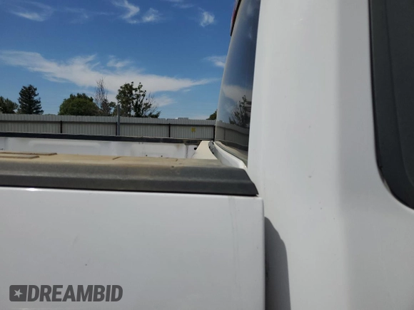 2020 Ford F-150 XL z VIN 1FTMF1CB8LKD34255, wystawiony jako Copart lot #52932575 z przebiegiem 153 823 mil mil oraz Czysty tytuł • Clean title. Historia ofert i sprzedaży dostępna na DreamBid. Obrazek 10.