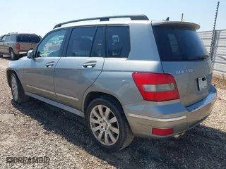 2012 Mercedes-Benz GLK-Class GLK 350 with VIN WDCGG8HB5CF769961, listed as a IAAI auction lot 42040954 with 148,771 mi miles. Bid and sale history available at carsss.com. Image 3.