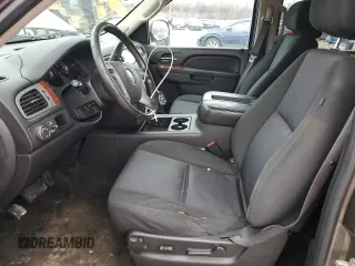 2011 GMC Yukon XL SLE with VIN 1GKS1HE00BR384801, listed as a Copart auction lot 87164264 with 210,809 mi miles and Clean Title. Bid and sale history available at carsss.com. Image 7.