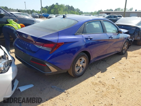 2024 Hyundai Elantra SE with VIN KMHLL4DG9RU829766, listed as a IAAI auction lot 42080095 with 8,711 mi miles and . Bid and sale history available at DreamBid. Image 4.