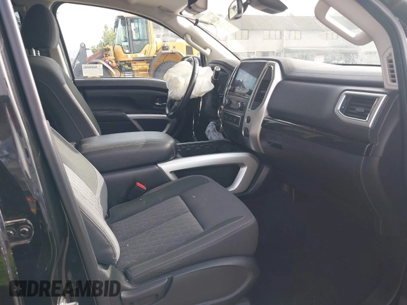 2021 Nissan Titan Pro-4X with VIN 1N6AA1ED8MN502425, listed as a IAAI auction lot 42464389 with 38,957 mi miles and . Bid and sale history available at DreamBid. Image 5.