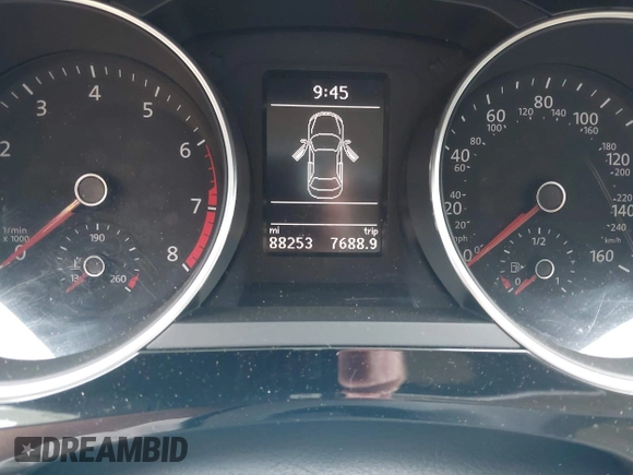 2017 Volkswagen Jetta SEL z VIN 3VWL17AJ1HM406515, wystawiony jako IAAI lot #42660560 z przebiegiem 88 253 mil mil oraz . Historia ofert i sprzedaży dostępna na DreamBid. Obrazek 15.