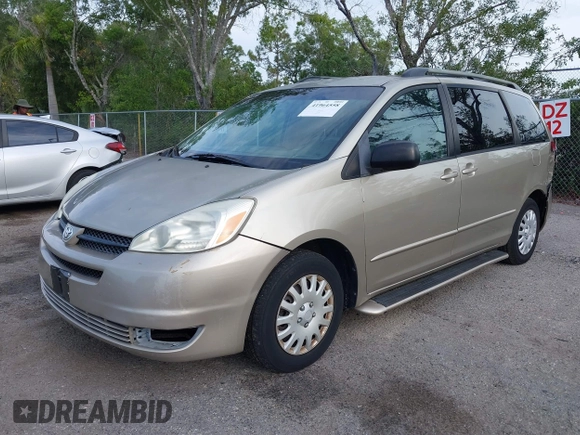 2005 Toyota Sienna CE with VIN 5TDZA23C65S226571, listed as a IAAI auction lot 41964558 with 111,827 mi miles. Bid and sale history available at carsss.com. Image 18.