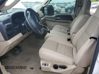 2005 Ford F-250 XL с VIN 1FTSW21PX5EC66926, выставлен на аукционе Copart как лот 57723355 с пробегом 286 827 миль миль и Списание • Salvage title. История ставок и продаж доступна на DreamBid. Изображение 7.