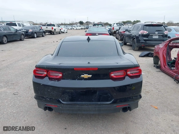 2019 Chevrolet Camaro 1LT with VIN 1G1FB1RS4K0105666, listed as a IAAI auction lot 41623001 with 58,694 mi miles. Bid and sale history available at carsss.com. Image 15.