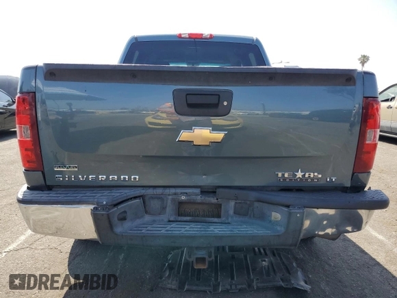2010 Chevrolet Silverado 1500 LT with VIN 3GCRCSE09AG251406, listed as a Copart auction lot 54136905 with 205,048 mi miles and Clean Title. Bid and sale history available at DreamBid. Image 6.
