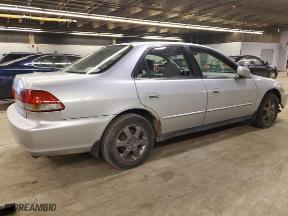 2002 Honda Accord Sdn EX with VIN 1HGCG56522A071756, listed as a Copart auction lot 87310454 with 146,462 mi miles and Clean Title. Bid and sale history available at carsss.com. Image 3.