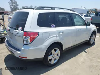 2010 Subaru Forester X Premium with VIN JF2SH6CC0AH918281, listed as a IAAI auction lot 42658719 with 109,576 mi miles and . Bid and sale history available at DreamBid. Image 4.