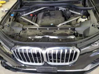 2020 BMW X7 xDrive40i with VIN 5UXCW2C02L9B60336, listed as a Copart auction lot 42796695 with 81,129 mi miles and Salvage Title. Bid and sale history available at carsss.com. Image 12.
