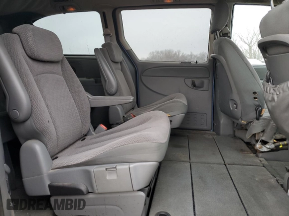 2007 Chrysler Town & Country LWB Touring with VIN 2A4GP54L27R207804, listed as a Copart auction lot 85322764 with 218,282 mi miles and Salvage Title. Bid and sale history available at carsss.com. Image 11.