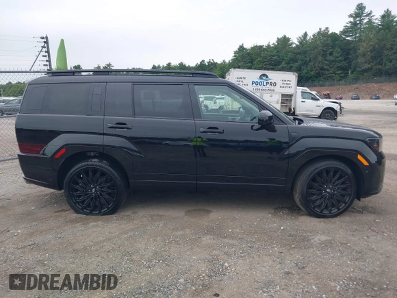 2024 Hyundai Santa Fe Calligraphy with VIN 5NMP5DGL6RH031547, listed as a IAAI auction lot 42562910 with 10,998 mi miles and . Bid and sale history available at DreamBid. Image 13.