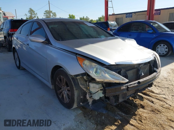 2014 Hyundai Sonata GLS with VIN 5NPEB4AC4EH850109, listed as a IAAI auction lot 42112449 with 167,088 mi miles and . Bid and sale history available at carsss.com. Image 1.