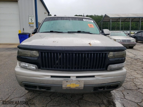 2004 Chevrolet Tahoe LT with VIN 1GNEK13T94J324762, listed as a Copart auction lot 63038254 with 0 mi miles and Salvage Title. Bid and sale history available at carsss.com. Image 5.