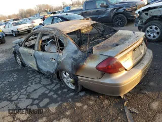 2005 Ford Taurus SE with VIN 1FAFP53285A239707, listed as a Copart auction lot 49925175 with 0 mi miles and Salvage Title. Bid and sale history available at carsss.com. Image 2.