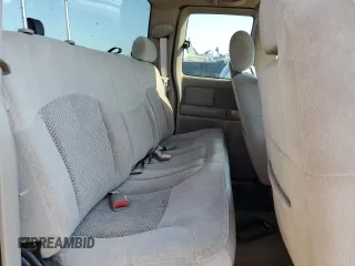 2001 Chevrolet Silverado 1500 LS with VIN 2GCEC19T011322644, listed as a Copart auction lot 52231035 with 234,521 mi miles and Salvage Title. Bid and sale history available at DreamBid. Image 10.