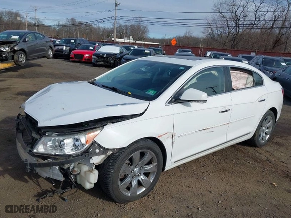 2010 Buick LaCrosse CXS with VIN 1G4GE5EV4AF238803, listed as a IAAI auction lot 41496821 with 52,123 mi miles. Bid and sale history available at carsss.com. Image 19.