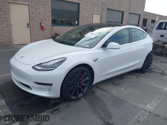 2020 Tesla Model 3 Performance z VIN 5YJ3E1EC9LF641242, wystawiony jako IAAI lot #42380146 z przebiegiem Nie podano mil oraz . Historia ofert i sprzedaży dostępna na DreamBid. Obrazek 2.