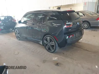 2015 BMW i3 z VIN WBY1Z2C5XFV556131, wystawiony jako IAAI lot #42050070 z przebiegiem 60 889 mil mil oraz . Historia ofert i sprzedaży dostępna na DreamBid. Obrazek 3.