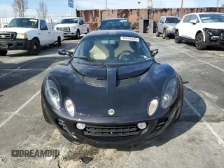 2005 Lotus Elise z VIN SCCPC11185HL33735, wystawiony jako Copart lot #45533345 z przebiegiem 88 155 mil mil oraz Szkody całkowita. Historia ofert i sprzedaży dostępna na DreamBid. Obrazek 5.
