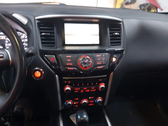 2013 Nissan Pathfinder SL with VIN 5N1AR2MM5DC619891, listed as a IAAI auction lot 41976881 with 186,032 mi miles and . Bid and sale history available at DreamBid. Image 13.