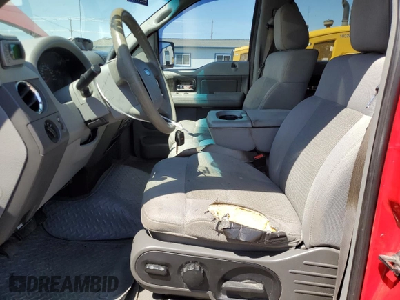 2006 Ford F-150 XLT z VIN 1FTPW14V86KD62485, wystawiony jako Copart lot #65241915 z przebiegiem 227 254 mil mil oraz Czysty tytuł • Clean title. Historia ofert i sprzedaży dostępna na DreamBid. Obrazek 7.