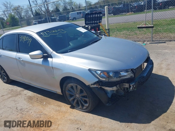 2014 Honda Accord Sport with VIN 1HGCR2F57EA186141, listed as a IAAI auction lot 41990049 with 95,805 mi miles and . Bid and sale history available at carsss.com. Image 1.