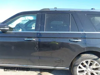 2019 Ford Expedition Limited with VIN 1FMJU1KT3KEA13543, listed as a IAAI auction lot 41130655 with 90,340 mi miles. Bid and sale history available at carsss.com. Image 14.
