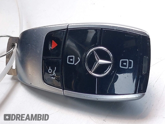 2019 Mercedes-Benz E 450 with VIN WDD1J6HBXKF063560, listed as a IAAI auction lot 42592354 with 47,893 mi miles and . Bid and sale history available at DreamBid. Image 11.