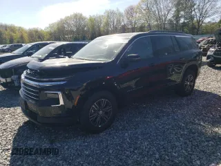 2025 Chevrolet Traverse AWD LT with VIN 1GNEVGRS3SJ215882, listed as a Copart auction lot 55207565 with 1,578 mi miles and Salvage title. Bid and sale history available at DreamBid. Image 1.