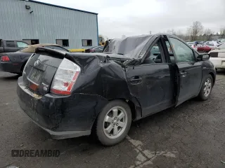2006 Toyota Prius with VIN JTDKB20U163164138, listed as a Copart auction lot 45567885 with 105,070 mi miles and Salvage Title. Bid and sale history available at carsss.com. Image 3.