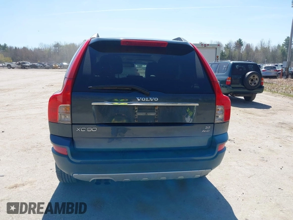 2008 Volvo XC90 I6 with VIN YV4CZ982881472821, listed as a IAAI auction lot 42143437 with 151,748 mi miles. Bid and sale history available at carsss.com. Image 15.
