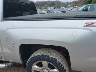 2014 Chevrolet Silverado 1500 LT with VIN 3GCUKREH3EG235137, listed as a IAAI auction lot 42134613 with 191,347 mi miles. Bid and sale history available at carsss.com. Image 19.