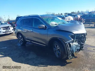 2017 Nissan Rogue SL with VIN 5N1AT2MV2HC861697, listed as a IAAI auction lot 41577434 with 38,139 mi miles. Bid and sale history available at carsss.com. Image 1.