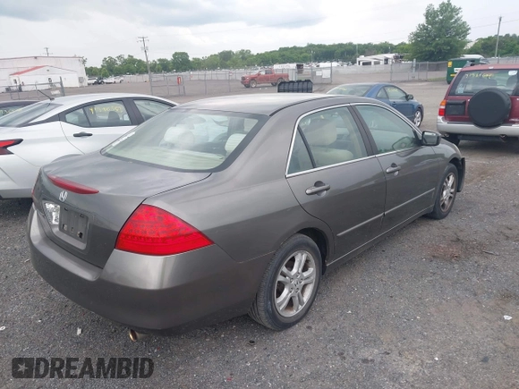 2007 Honda Accord EX с VIN 1HGCM56707A064838, выставлен на аукционе IAAI как лот 42240861 с пробегом 134 933 миль миль и . История ставок и продаж доступна на DreamBid. Изображение 4.