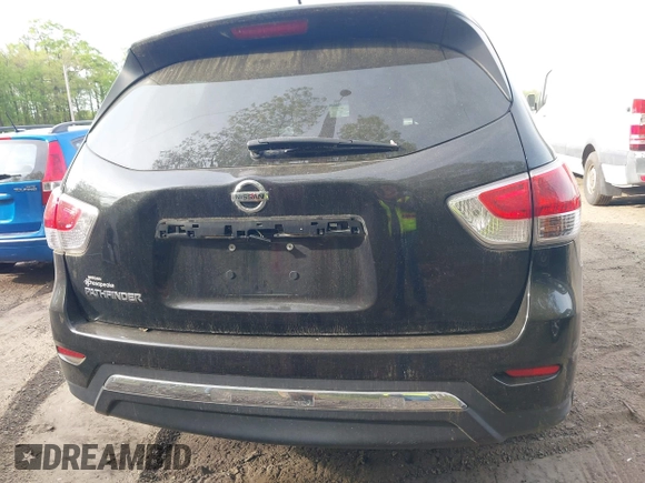 2015 Nissan Pathfinder S with VIN 5N1AR2MN2FC721337, listed as a IAAI auction lot 42120678 with 242,287 mi miles. Bid and sale history available at carsss.com. Image 16.