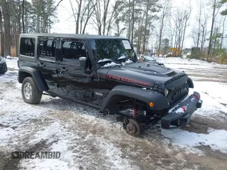 2017 Jeep Wrangler Unlimited Rubicon Recon z VIN 1C4BJWFG4HL723096, wystawiony jako IAAI lot #41393584 z przebiegiem 102 045 mil mil oraz . Historia ofert i sprzedaży dostępna na DreamBid. Obrazek 1.