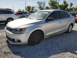 2012 Volkswagen Jetta S с VIN 3VW2K7AJ3CM334637, выставлен на аукционе Copart как лот 56924015 с пробегом 111 824 миль миль и Списание • Salvage title. История ставок и продаж доступна на DreamBid. Изображение 1.