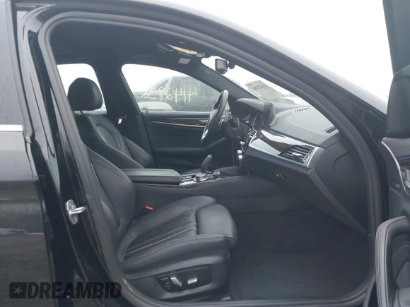 2019 BMW 5 Series 540i xDrive with VIN WBAJE7C51KWW21475, listed as a IAAI auction lot 41428380 with 53,872 mi miles and . Bid and sale history available at carsss.com. Image 5.