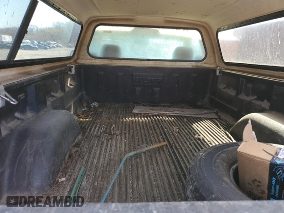 2003 Chevrolet Silverado 1500 LS with VIN 1GCEK14V43Z231124, listed as a Copart auction lot 50322915 with 200,068 mi miles and Clean Title. Bid and sale history available at DreamBid. Image 10.