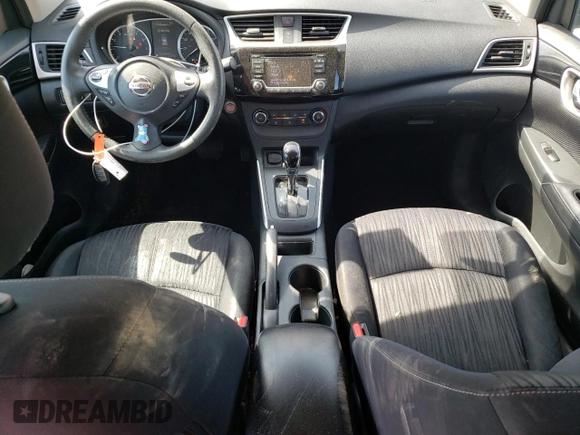 2017 Nissan Sentra SV z VIN 3N1AB7AP0HL652797, wystawiony jako Copart lot #51983235 z przebiegiem 139 756 mil mil oraz Szkoda całkowita • Salvage title. Historia ofert i sprzedaży dostępna na DreamBid. Obrazek 8.