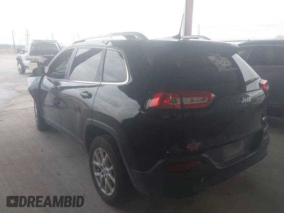 2018 Jeep Cherokee Latitude with VIN 1C4PJLCB1JD566236, listed as a IAAI auction lot 41278530 with 226,524 mi miles and . Bid and sale history available at DreamBid. Image 3.