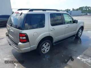 2007 Ford Explorer XLT with VIN 1FMEU63E87UB50845, listed as a IAAI auction lot 42213740 with 175,568 mi miles and . Bid and sale history available at DreamBid. Image 4.